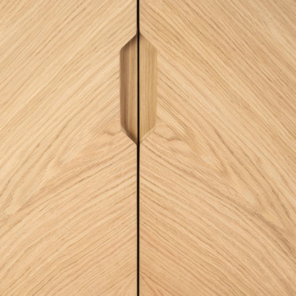 nice oak 4door sideboard