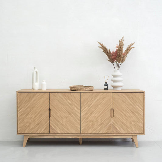 nice oak 4door sideboard