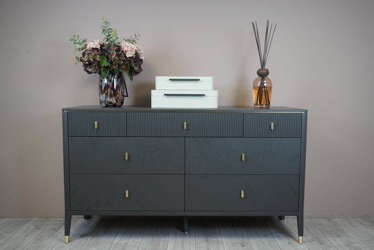 Diletta Ebony Wide Chest