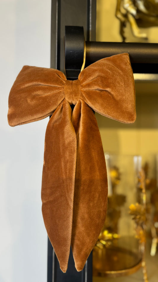 Carmel Bows