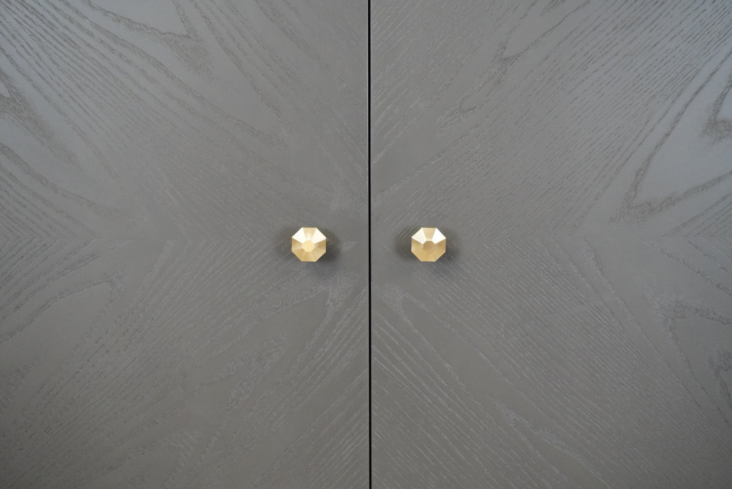 Diletta Ebony Nightstand