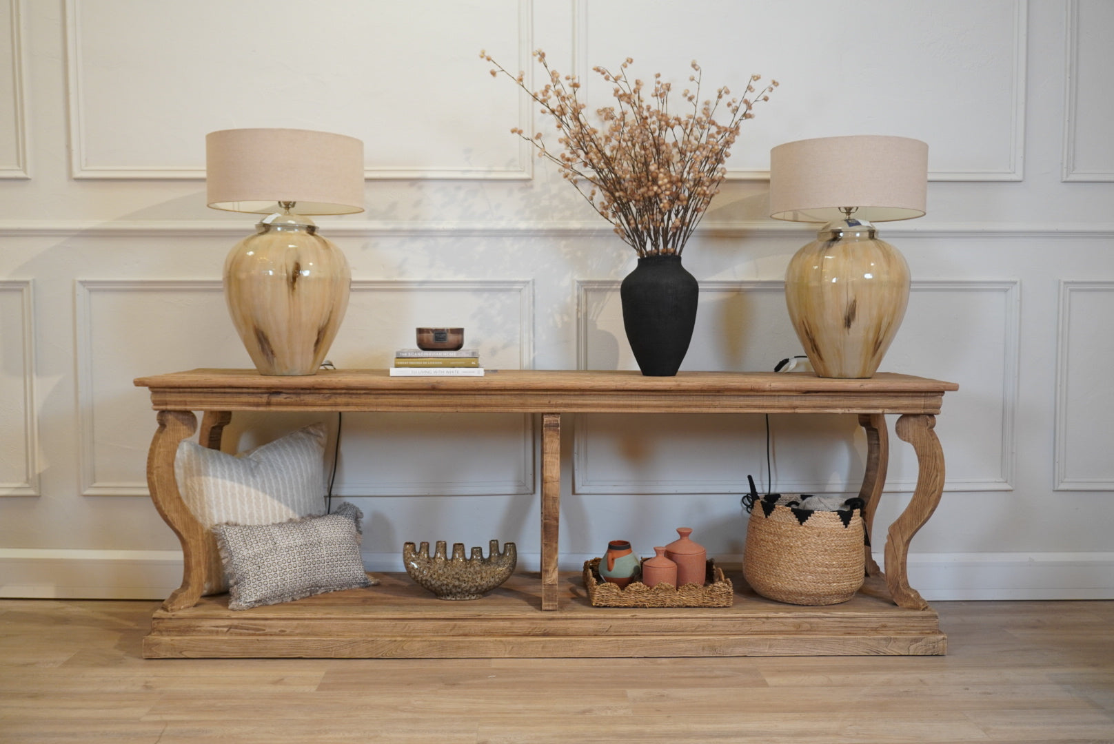 CONSOLE TABLES