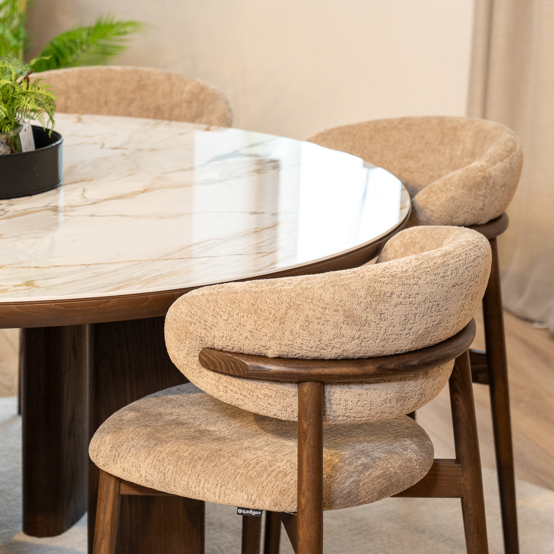 Sandy 1.6m Round Table