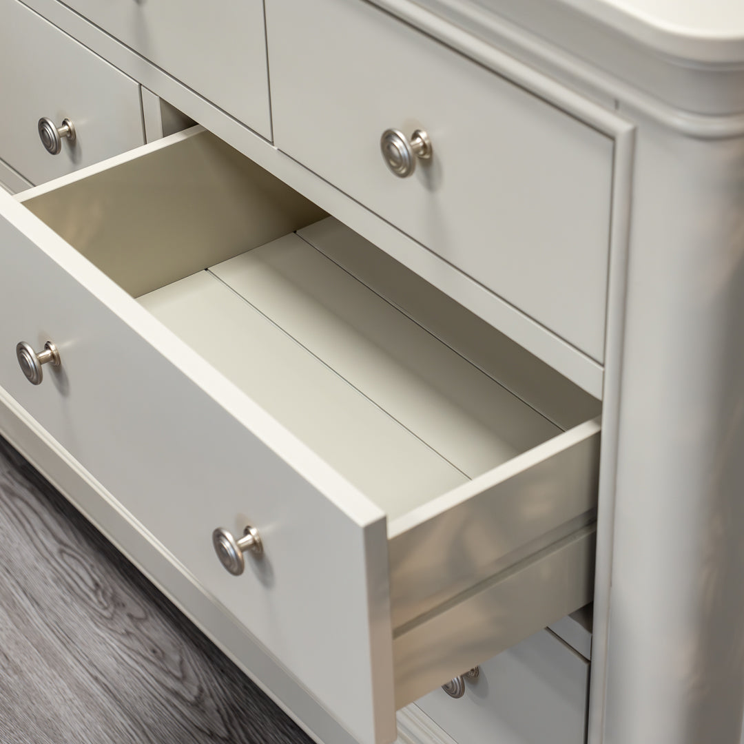 Mabel 7Drawer Chest