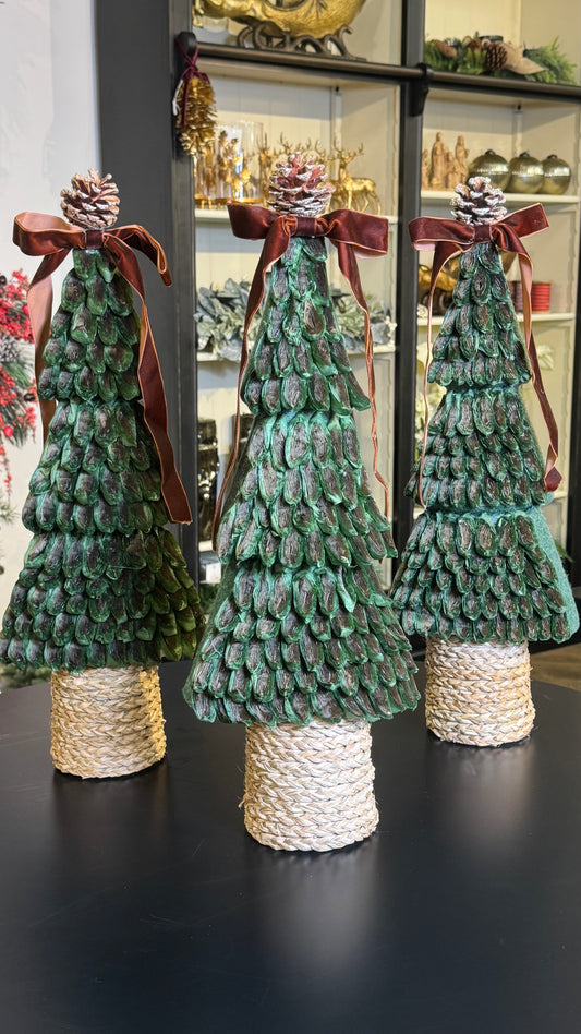 Tiered Christmas Tree With Bow
