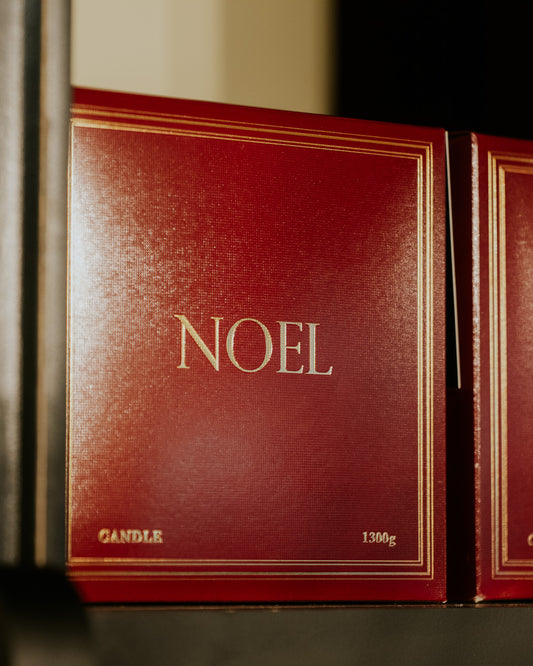 Noel Crimson Candle