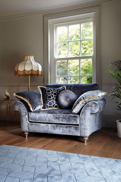 Harvard grand sofa